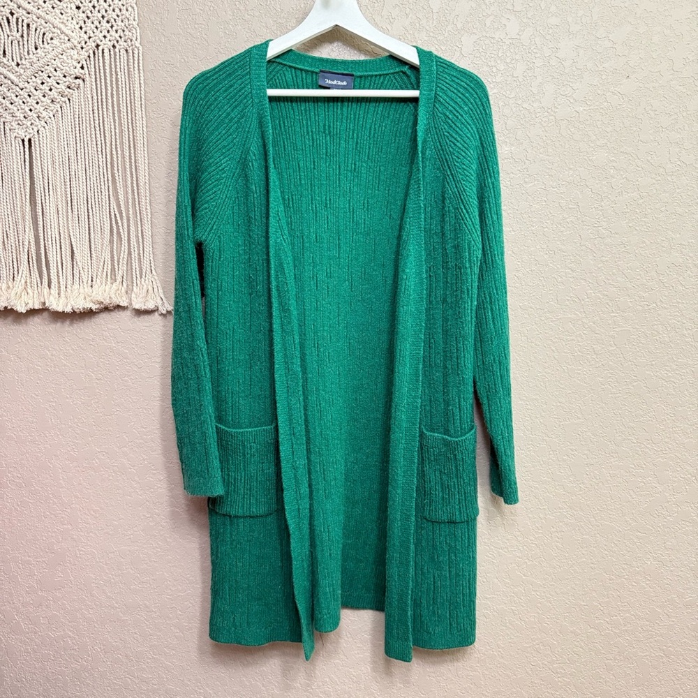 ModCloth women sz M Green knit Open Front Cardigan Sweater